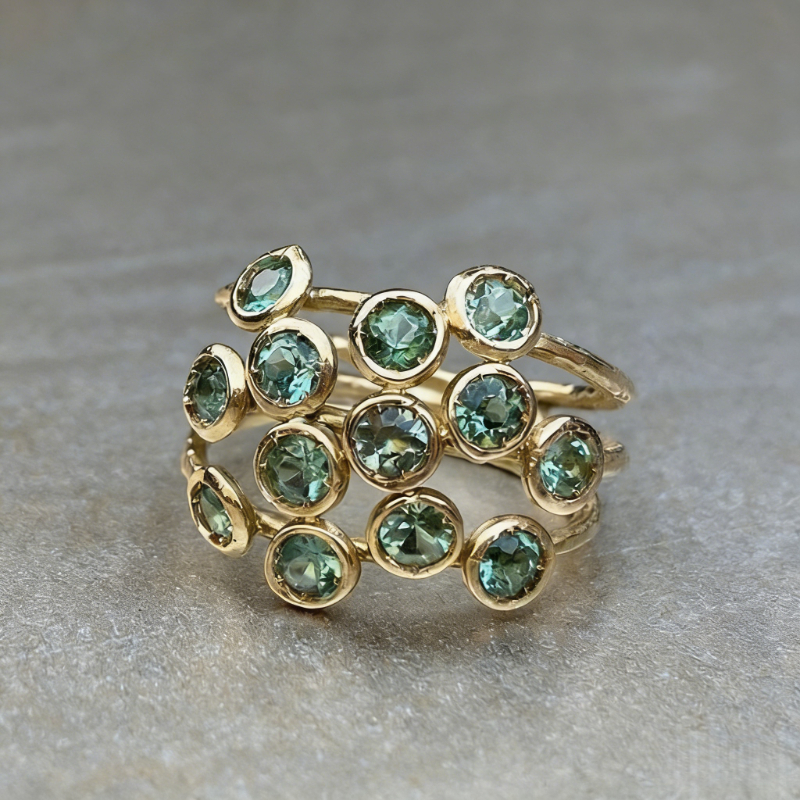 Elegant And Light Luxury Intertwined with Green Round Synthetic Zirconia Three-Layer Ring